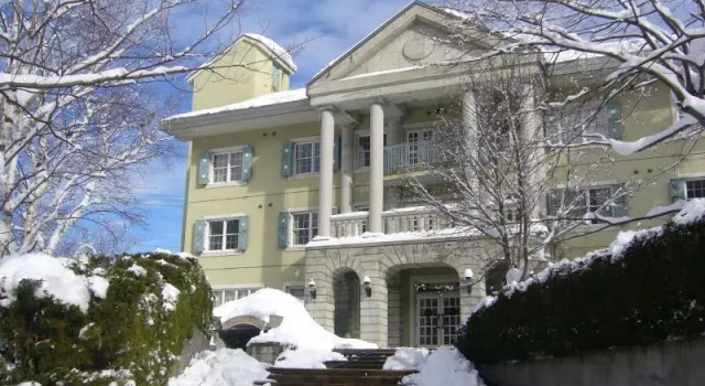 Трёхместный номер Standard Naeba Springs Hotel