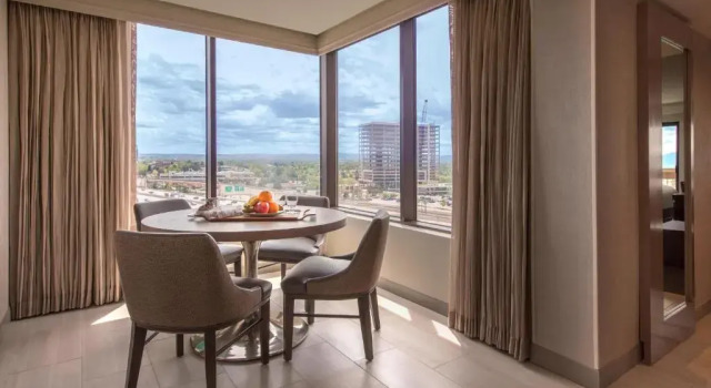 Двухместный номер Standard с балконом Denver Marriott Tech Center
