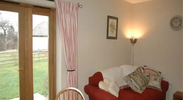 A Delightful Little Cottage With Large Garden And Views To The Black Mountains, Забронировать Дом для отпуска Виллы Сноудония, Вилла