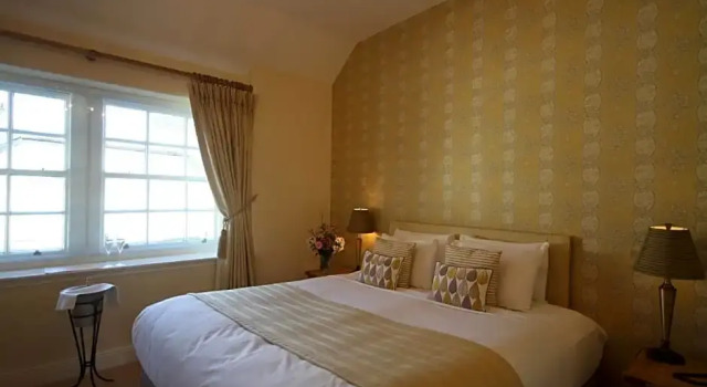 Семейный номер Standard Three Salmons Hotel