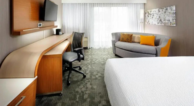 Номер Standard Courtyard by Marriott State College