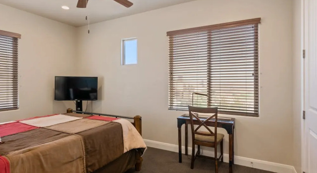 Views for Rent by RedAwning, Varaa Huoneisto Harrisburg Junction 