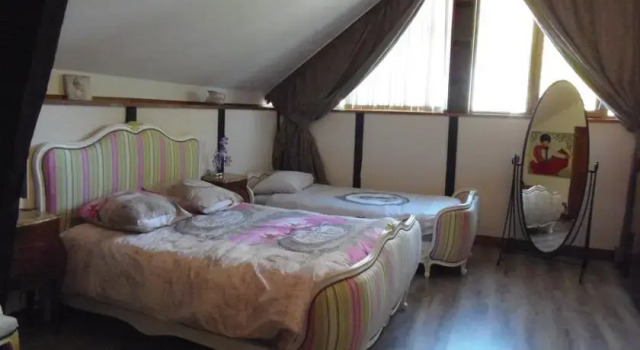 Chambres et Table d'Hôtes La Neste, Rezerwuj Hotel La Barthe-de-Neste Hautes-Pyrénées