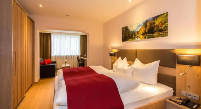 Hotel zur Post, Rezervovat Hotel Wellness hotely v Chiemgau, SPA