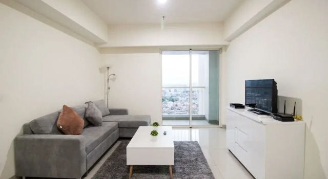 2 BR Best in Kelapa Gading Sherwood Apartment By Travelio, Забронировать Апартаменты/квартира Апартаменты Джакарты, рядом с La Piazza, Апартаменты/квартира