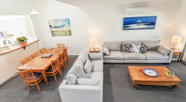 Вилла с 3 комнатами Bayshore Beachside Resort