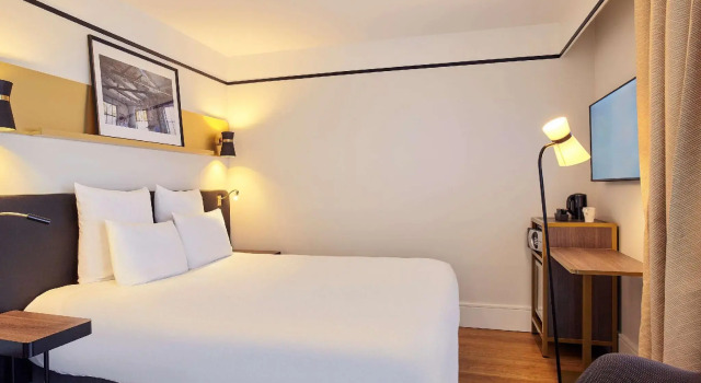 Двухместный номер Superior с видом на сад Mercure Paris Saint-Ouen