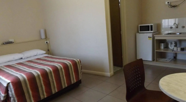 奥古斯塔港阿卡西亚山脊汽车旅馆(Acacia Ridge Motor Inn Port Augusta), Book Hotel Hoteller i Port Augusta med parkering, Parkering