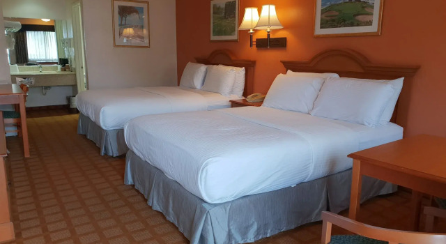 DOWNTOWN SLO INN - SAN LUIS OBISPO, Забронировать Мини-отель Мини-отели Сан-Луис-Обиспо, рядом с Mission San Luis Obispo de Tolosa, Мини-отель