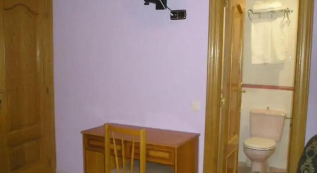 Hostal Restaurante Carolina, Book Hostel Hostels in Castile and Leon, Hostel