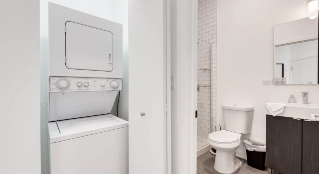 Easy Access To Downtown Or Walk To Local Hot Spots - This Location Can't Be Beat - 747 Lofts Cabin 203 by RedAwning