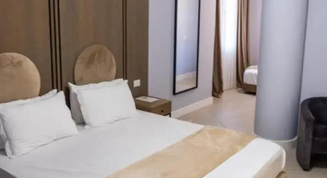 Трёхместный номер Standard с балконом Oxygen Boutique Hotel