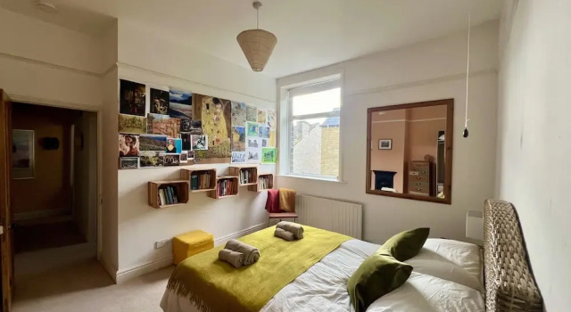 Charming 1880S 2Bd Haworth Home, Varaa Lomakoti Mökit kohteessa Merseyside, Mökki