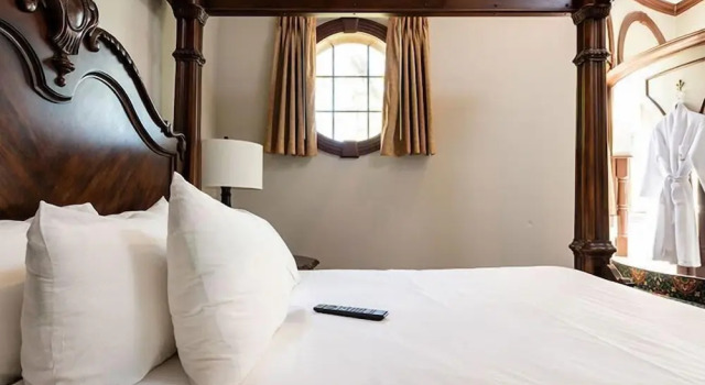 Номер Presidential Chateau Avalon