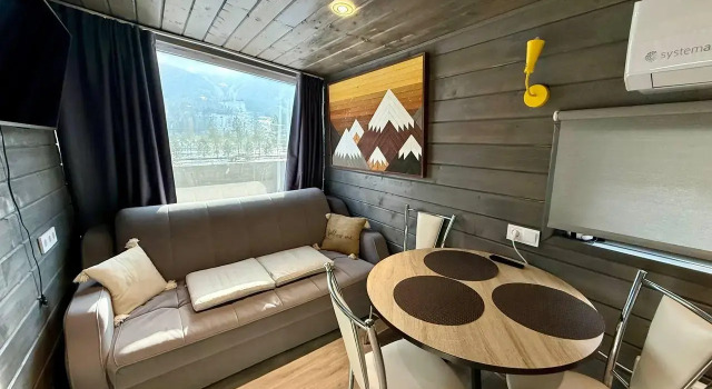 Gornaya Gavan Modulnyy dom malyy, Prenota Casa vacanze Hotel a Repubblica dell'Altaj con parcheggio, Parcheggio