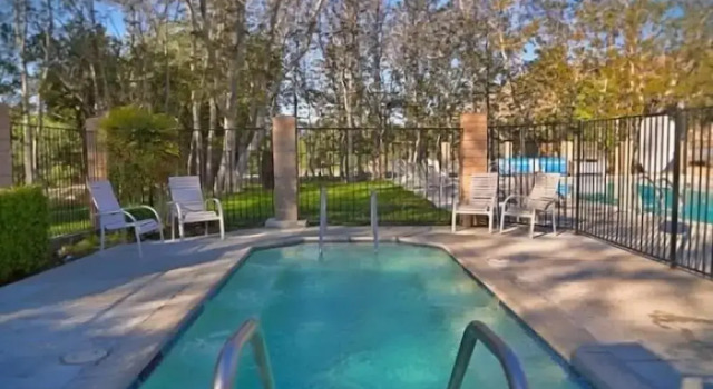 Soledad Canyon RV & Camping Resort, Prenota Campeggio Ravenna California