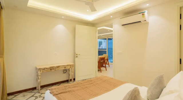 ELIVAAS Solace Teal 5 BHK Villa, Prenota Villa Calangute 