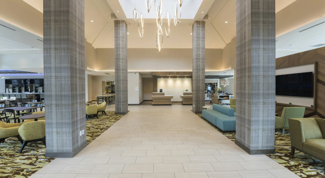 Hilton Garden Inn Grand Rapids East, Забронировать Отель Гранд-Рапидс штат Мичиган