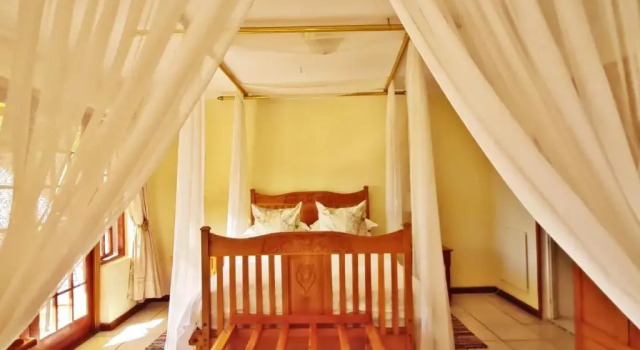 Апартаменты Luxury Montagu Little Sanctuary