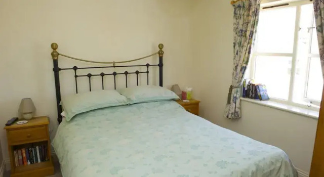 Eastbrook Cottage, Забронировать Дом для отпуска Троубридж Уилтшир