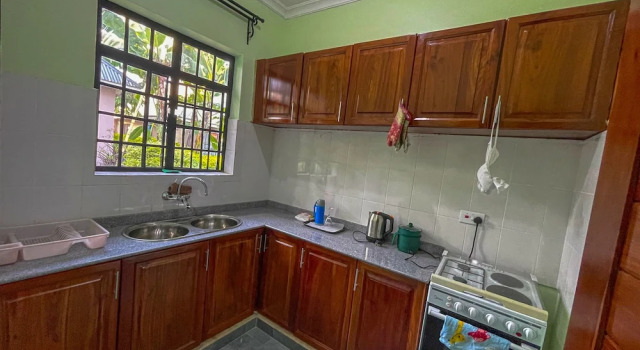 Bungalow Ket Home