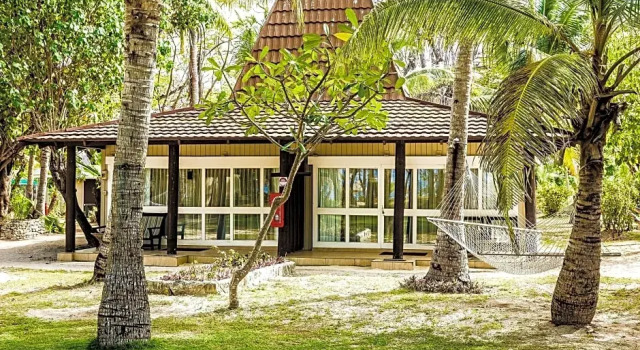 Трёхместный номер Standard с видом на океан Nakelo Treasure Island Resort & Spa