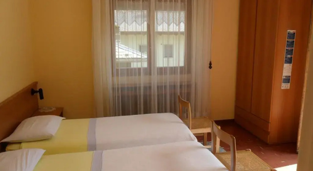Albergo Motel Dosdè B&B, Забронировать Мотель Мотели Valtellina, Мотель