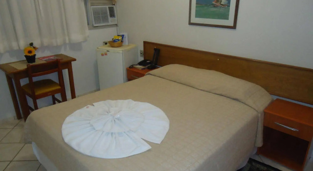 Santa Rosa Hotel, Rezervasyon Otel Assis Sao Paulo