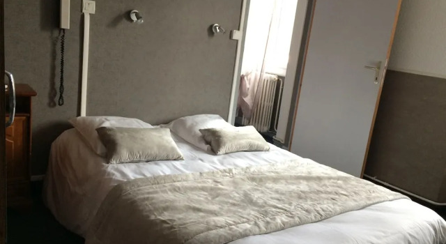 Люкс Standard Au Royal Hotel