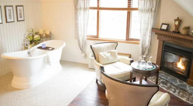 Deluxe Dvoulůžkový s manželskou postelí Apartmá The Georgetown Inn