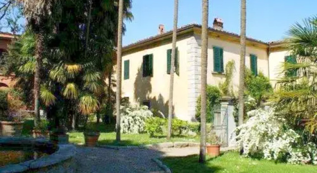 Casa La Ruota, Varaa Hotelli Carmignano 