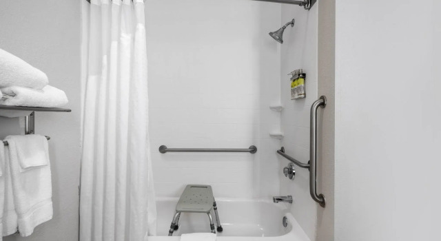 Двухместный номер Standard Holiday Inn Express & Suites Tell City by IHG