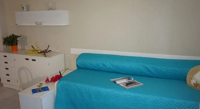 Great Apartment With Lift and Terrace - Beahost