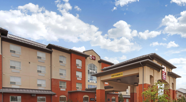 West Harvest Express Lloydminster, Reservar Hotel Lloydminster Alberta