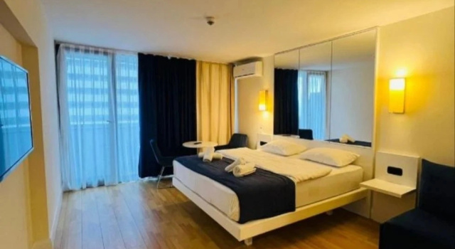 Lux apart hotel orbi, Reserva ahora Apartamento Hoteles en Ajara con piscina, Piscina