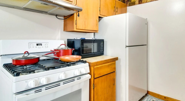 Апартаменты Depew Vacation Rental ~ 10 Mi to Buffalo!