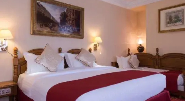Полулюкс The Originals City Hotel Paix Republique