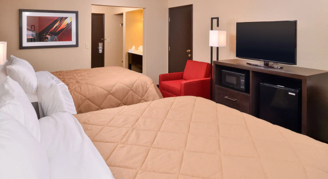 Quality Inn & Suites Tacoma - Seattle, จอง โรงแรม ทาโคมา Washington