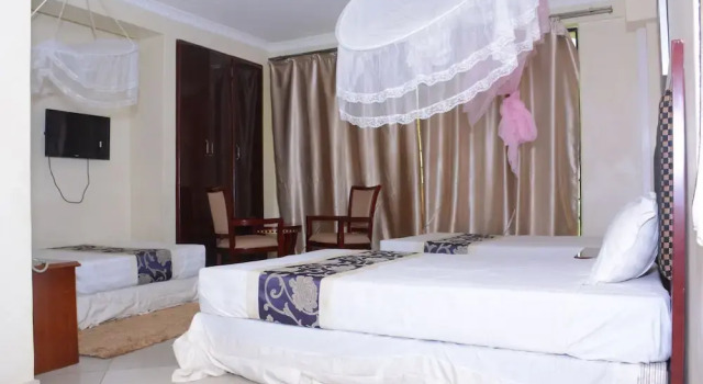 Трёхместный номер Standard Kilimanjaro inn