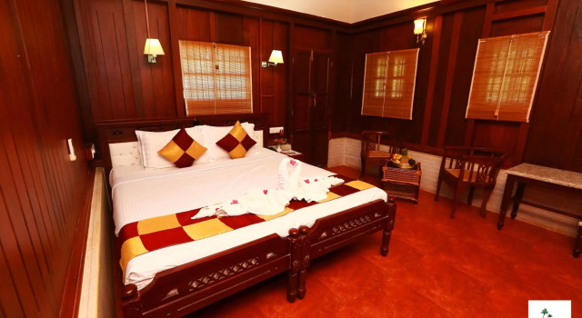 Kondai Lip Backwater Heritage Resort, Забронировать Курортный отель Курортные отели Эрамаллур, Курортный отель