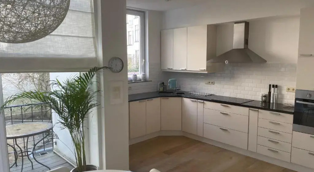 Апартаменты Apartment in trendy Chatelain center Brussels area Little Garden Internet wifi