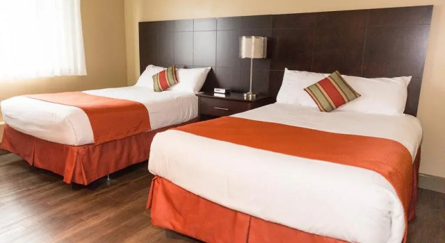 Hotel-Resto-Bar Le Journel, Prenota Hotel Saint-Joseph-de-Beauce La Beauce