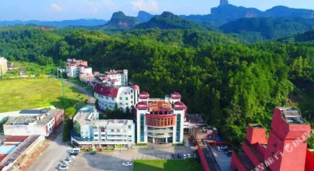 Yearning Inn (Danxia Mountain Scenic Spot), Boek Hotel Hotels in Guangdong met parkeren, Parkeren