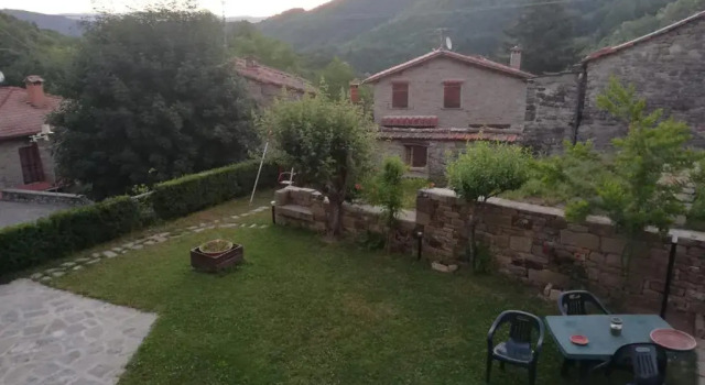 Pratomagno Apartment, Varaa Huoneisto Cetica Toscana