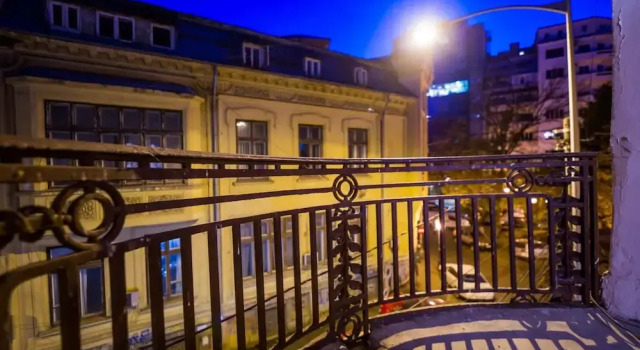 Hotel Carpati Imparatul Romanilor, Varaa Hotelli Hotellit Bukarest aamiaisella, lähellä Antim Monastery, Aamiainen