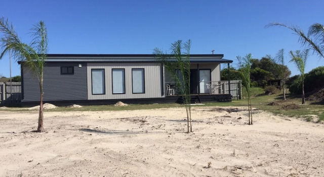 Вилла Deluxe с 3 комнатами с видом на океан Holiday Lifestyle Henty Bay Portland