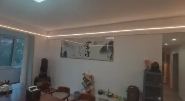 Qingdao Youshe Linhai Homestay (Golden Lion Plaza Branch), Boek Hotel Hotels in Shandong met parkeren, Parkeren