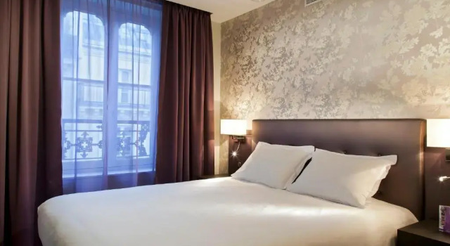 Двухместный номер Comfort Hôtel Chamar