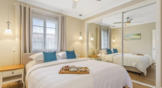 Hamptons at The Bay, Book Hotel Deception Bay Queensland