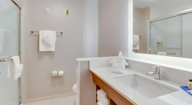 Одноместный люкс Holiday Inn Express & Suites - Union City by IHG
